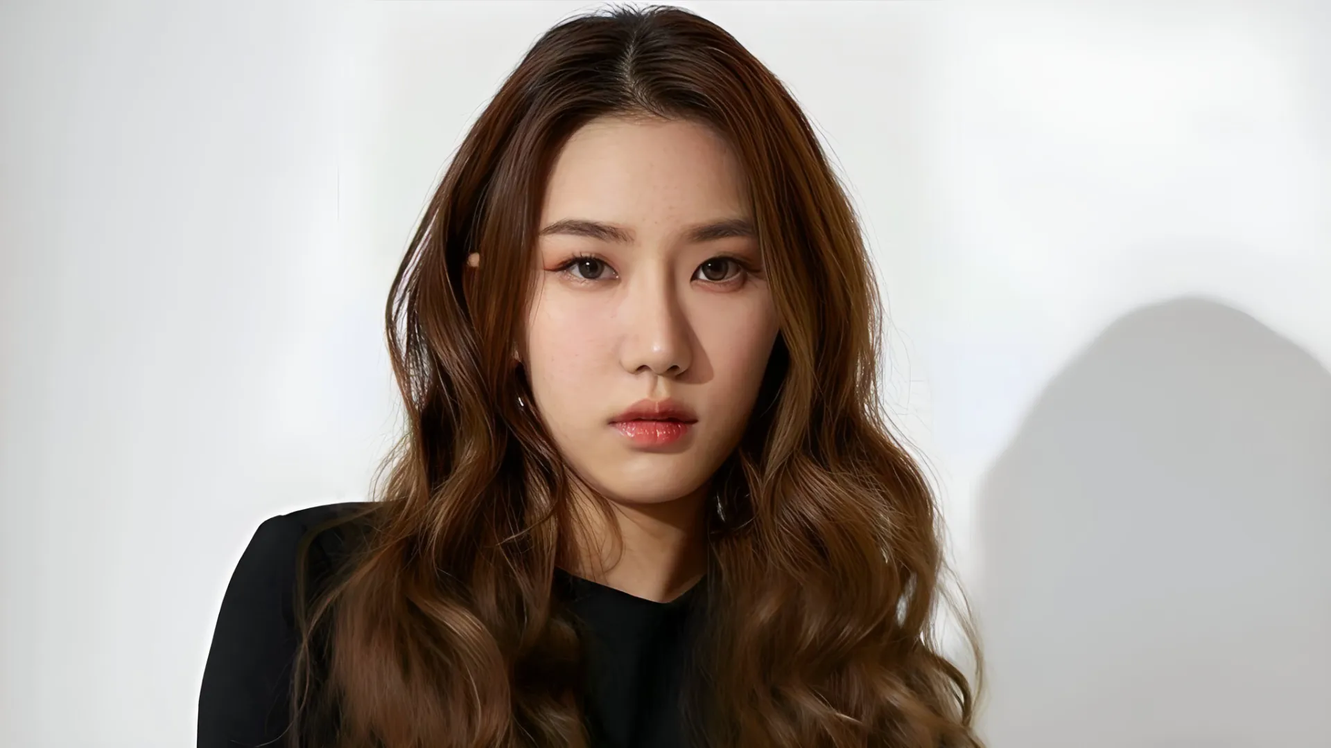 Irin Aurassaya: Talento, Versatilidade e a Nova Identidade do T-Pop